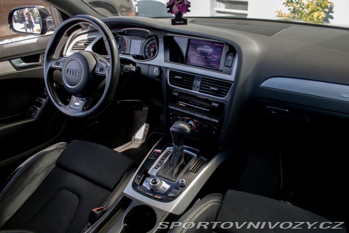 Audi A4 2.0 TDI quatrro 140kW /a 2015