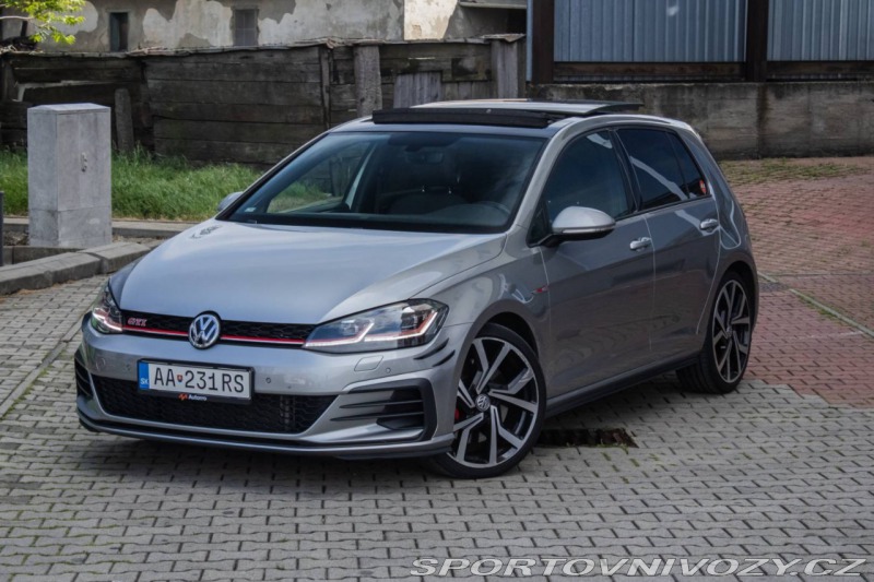 Volkswagen Golf 2.0 TSI BMT GTI Performa