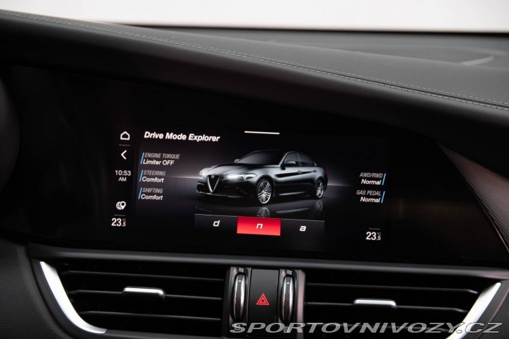 Alfa Romeo Giulia 2.0 GME Veloce AWD AT 2022
