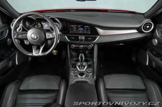 Alfa Romeo Giulia 2.0 GME Veloce AWD AT 2022