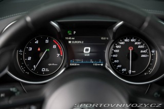 Alfa Romeo Giulia 2.0 GME Veloce AWD AT 2022