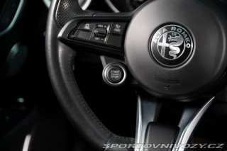 Alfa Romeo Giulia 2.0 GME Veloce AWD AT 2022