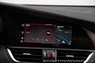 Alfa Romeo Giulia 2.0 GME Veloce AWD AT 2022