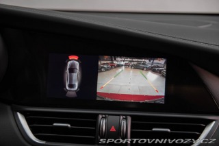 Alfa Romeo Giulia 2.0 GME Veloce AWD AT 2022