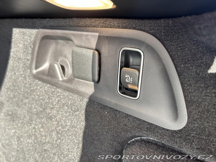 Mercedes-Benz Ostatní modely GLE 350de 4MATIC kupé AMG NIG 2024