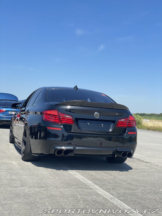 BMW 5 F10 2011
