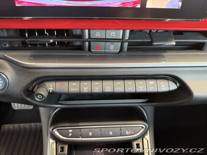 Fiat 600 1.2 Turbo Hybrid 100k MHE 2025