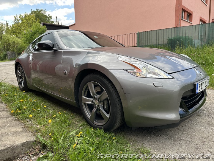 Nissan 370 Z 2010