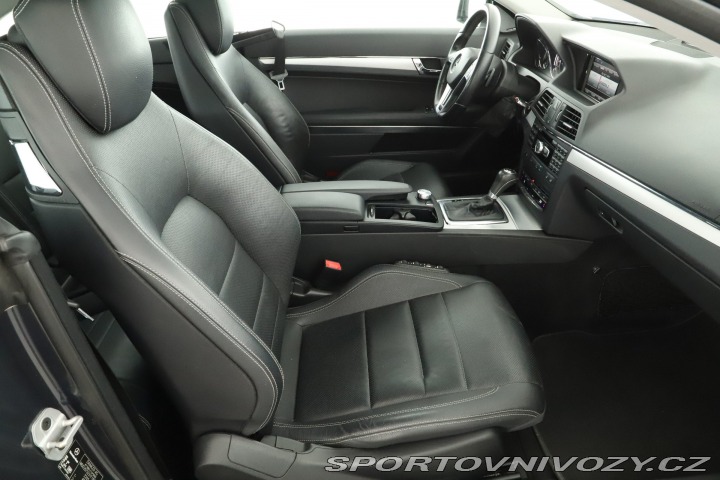 Mercedes-Benz E Elegance E 350 CDI 2012