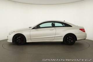 Mercedes-Benz E Elegance E 350 CDI 2012