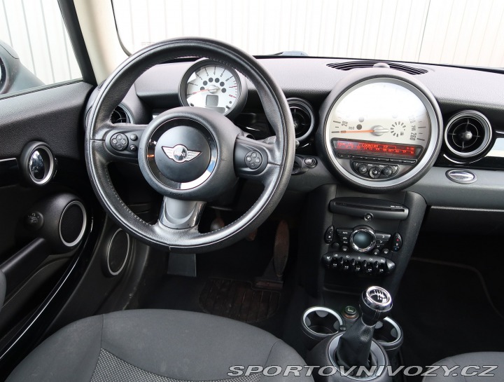 Mini Cooper Cooper 2012