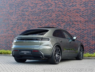 Porsche Macan Electric 4 *Pasažier.Dis 2024