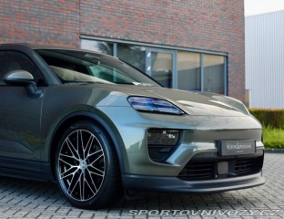 Porsche Macan Electric 4 *Pasažier.Dis 2024