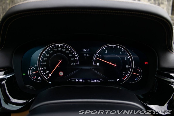BMW 5 540i xDrive A/T 2017