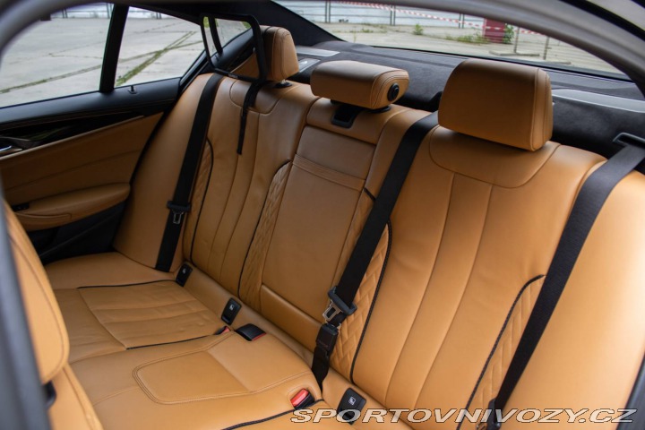 BMW 5 540i xDrive A/T 2017
