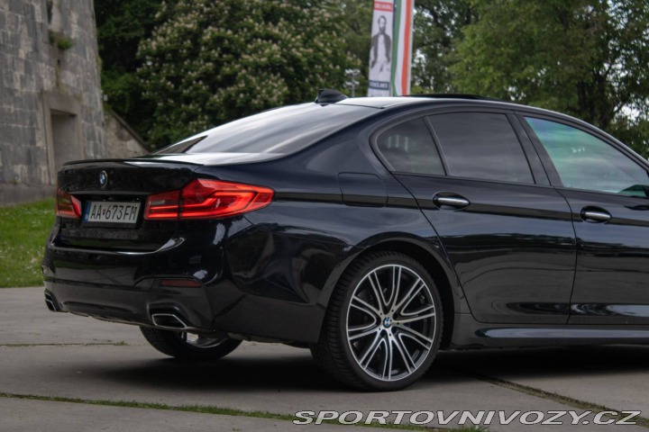 BMW 5 540i xDrive A/T 2017