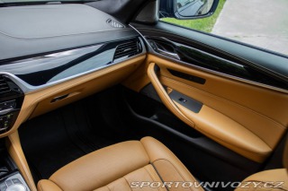 BMW 5 540i xDrive A/T 2017