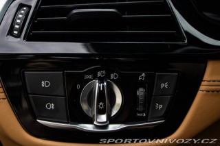 BMW 5 540i xDrive A/T 2017