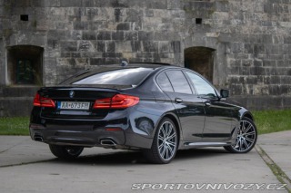 BMW 5 540i xDrive A/T 2017
