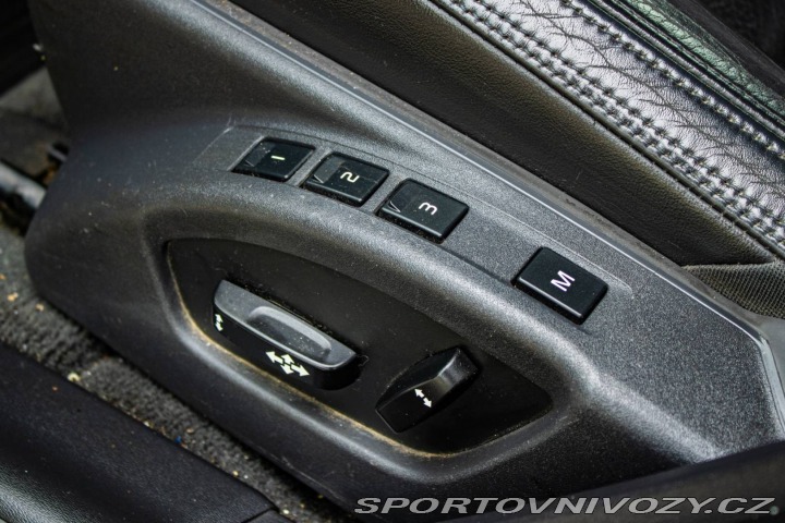 Volvo V60 D5 Momentum 2011