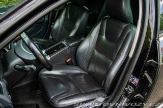 Volvo V60 D5 Momentum 2011