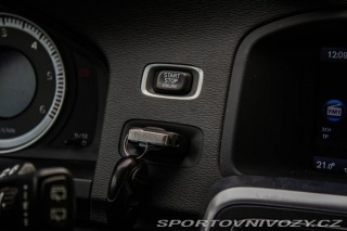 Volvo V60 D5 Momentum 2011