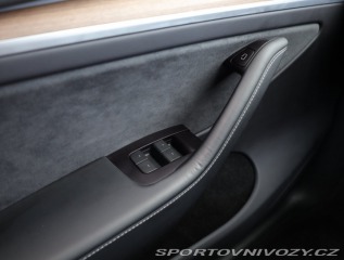 Tesla Model Y Long Range AWD 79kWh 2022