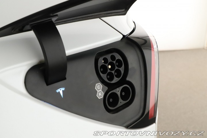 Tesla Model Y Long Range AWD 79kWh 2022