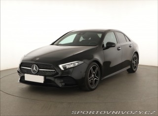 Mercedes-Benz A AMG Line A 200 2021