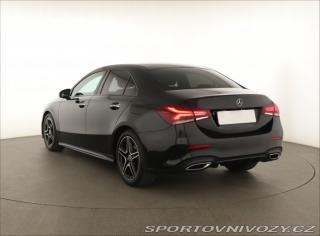 Mercedes-Benz A AMG Line A 200 2021