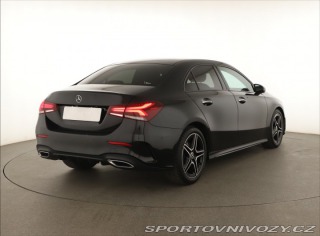 Mercedes-Benz A AMG Line A 200 2021