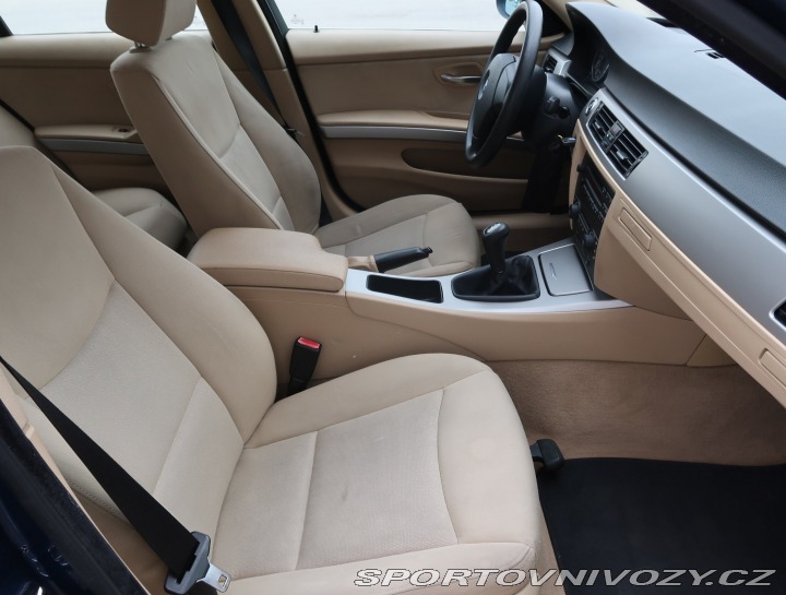BMW 3 325 i 2006