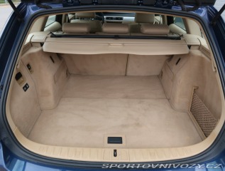 BMW 3 325 i 2006