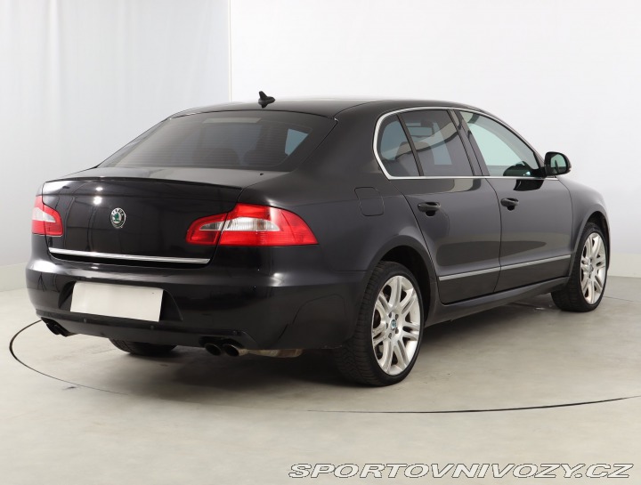 Škoda Superb Exclusive 3.6 FSI V6 2011