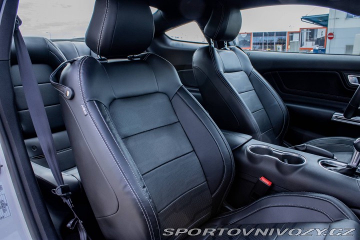 Ford Mustang 5.0 V8 GT 450 hp / Záruk 2024