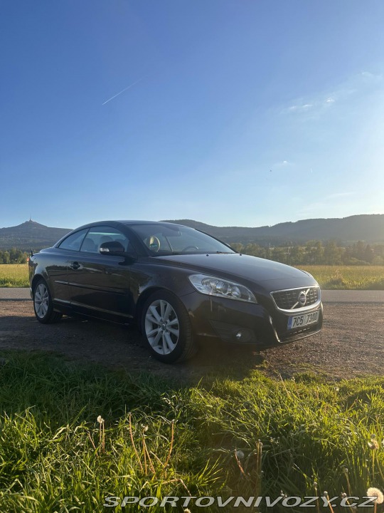 Volvo C70 2011