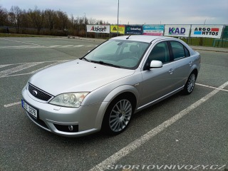 Ford Mondeo ST ST220