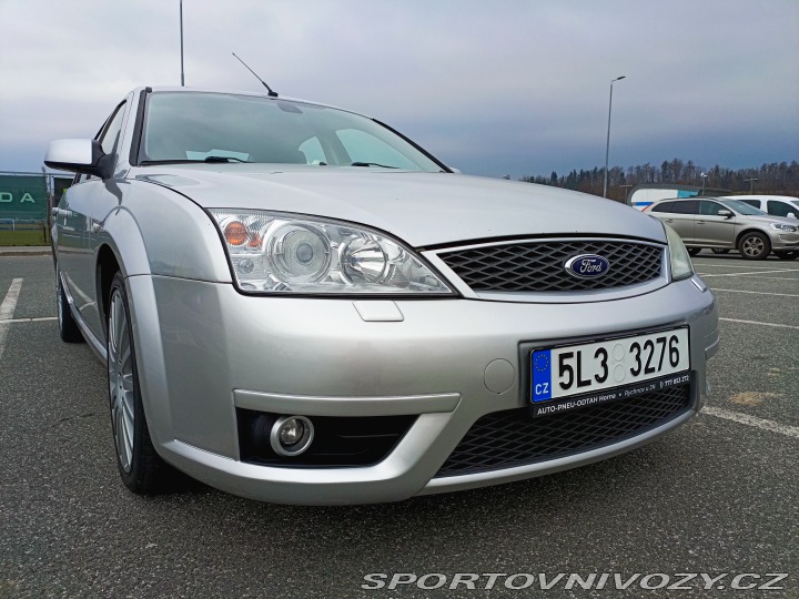 Ford Mondeo ST ST220 2004
