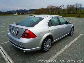 Ford Mondeo ST ST220 2004
