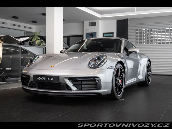 Porsche 911 (992) Carrera 4 GTS 2023