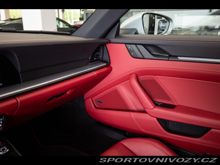 Porsche 911 (992) Carrera 4 GTS 2023