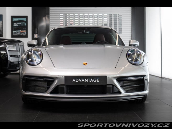Porsche 911 (992) Carrera 4 GTS 2023