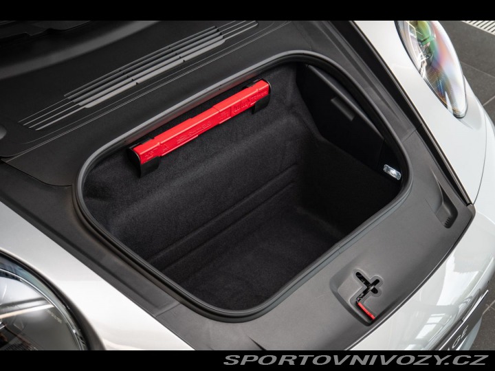 Porsche 911 (992) Carrera 4 GTS 2023