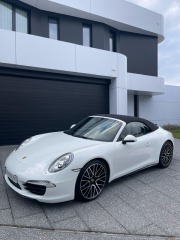 Porsche 911 992 4 Cabrio