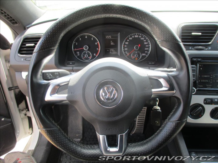 Volkswagen Scirocco 1,4 TSi 118kw motor po GO 2009
