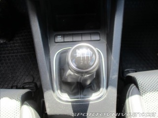 Volkswagen Scirocco 1,4 TSi 118kw motor po GO 2009