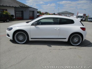 Volkswagen Scirocco 1,4 TSi 118kw motor po GO 2009