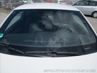 Volkswagen Scirocco 1,4 TSi 118kw motor po GO 2009