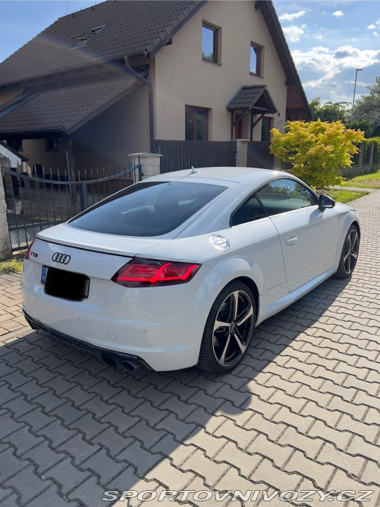 Audi TT TTS ČR původ 2015