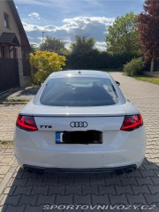 Audi TT TTS ČR původ 2015